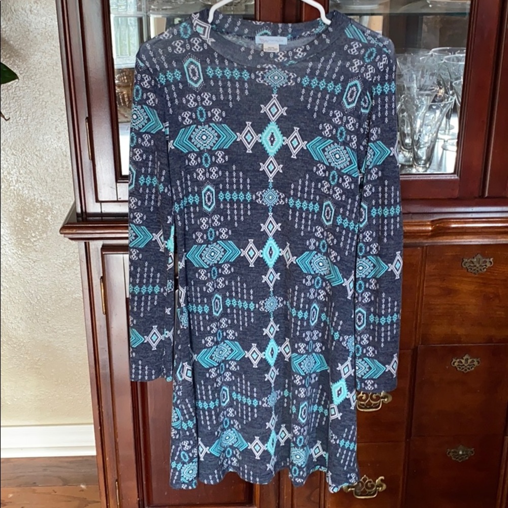 Aztec print LS dress